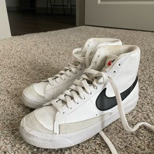Nike Blazers size 7 in women’s